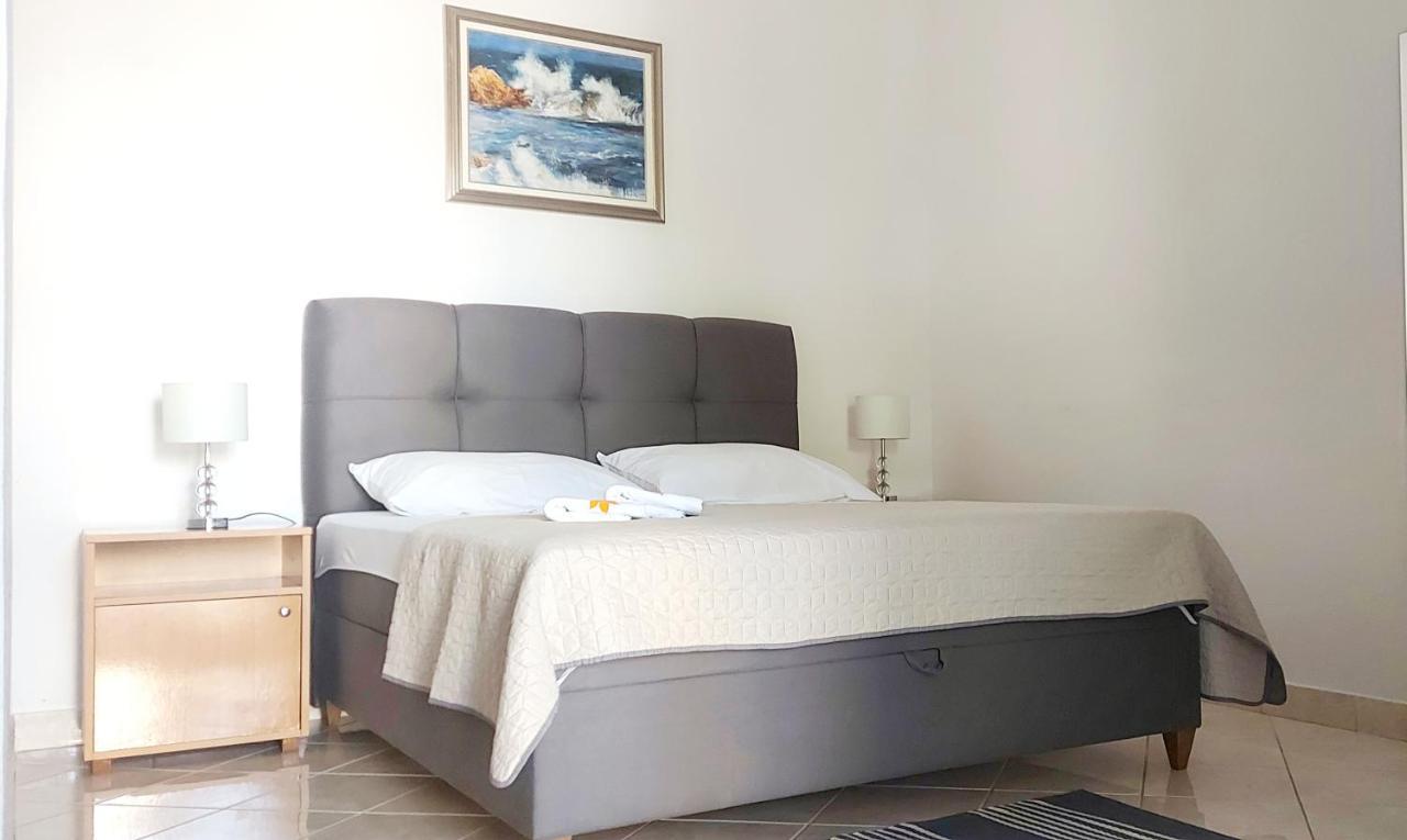 Apartment Biokovo Krvavica Eksteriør billede